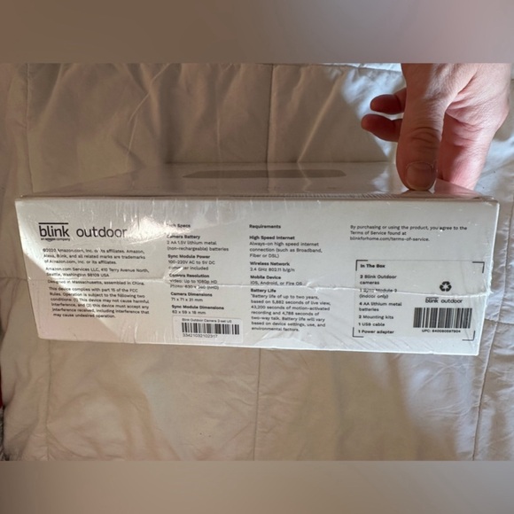 2 TWO Cameras Blink (3rd Gen) NIB + 3 Camera
Silicone Skin Covers NIB - Picture 11 of 12